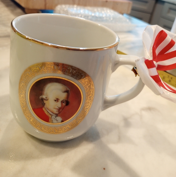 French Commemorative Mug - Picture 2 of 6